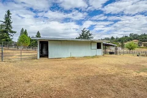 Exterior - 1523 Gamblers Ct, Cool, CA 95614 photo 28 of 36