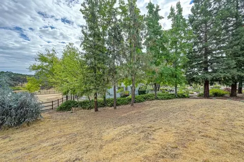 Exterior - 1523 Gamblers Ct, Cool, CA 95614 photo 27 of 36