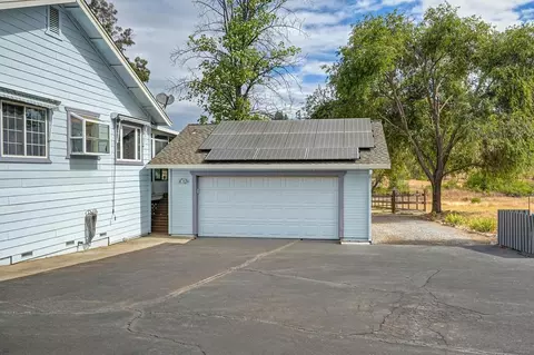 Exterior - 1523 Gamblers Ct, Cool, CA 95614 photo 13 of 36