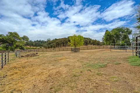 Exterior - 1523 Gamblers Ct, Cool, CA 95614 photo 34 of 36