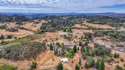 View/Area - 1523 Gamblers Ct, Cool, CA 95614 photo 5 of 7