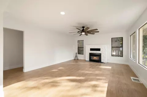 Living - 1648 2nd St, Arnold, CA 95223 photo 2 of 6