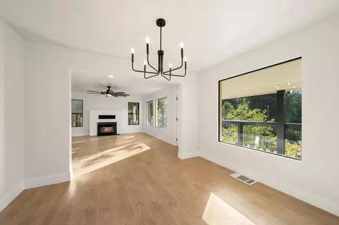 Living - 1648 2nd St, Arnold, CA 95223 photo 5 of 6