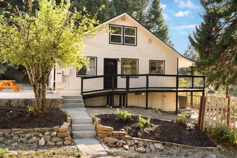 Exterior - 1648 2nd St, Arnold, CA 95223 photo 4 of 16