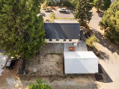 Exterior - 1648 2nd St, Arnold, CA 95223 photo 14 of 16