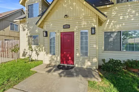 Exterior - 1820 Chesapeake Ave, Modesto, CA 95358 photo 7 of 16