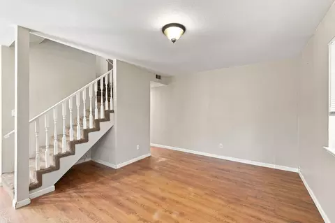 Living - 1820 Chesapeake Ave, Modesto, CA 95358 photo 4 of 8