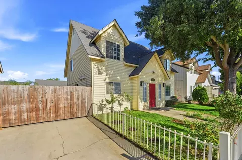 Exterior - 1820 Chesapeake Ave, Modesto, CA 95358 photo 6 of 16
