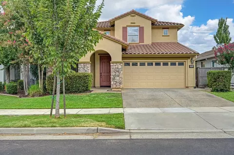 11883 Herodian Dr, Rancho Cordova, CA 95742