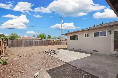Exterior - 3205 E Marsh St, Stockton, CA 95205 photo 5 of 14