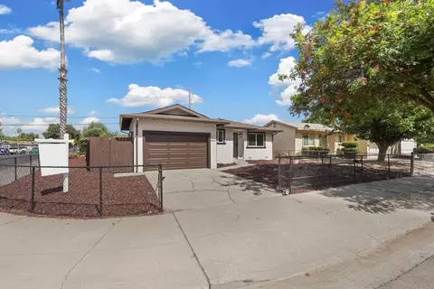 Exterior - 3205 E Marsh St, Stockton, CA 95205 photo 4 of 14