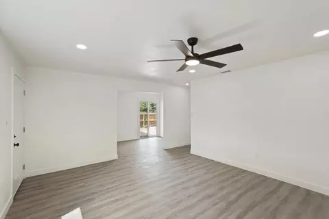 Living - 3205 E Marsh St, Stockton, CA 95205 photo 3 of 4