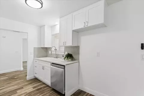 Kitchen - 3033 Radnor Way, Modesto, CA 95350 photo 2 of 7