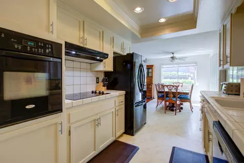 Kitchen - 3324 Colonial Dr, Modesto, CA 95350 photo 1 of 6