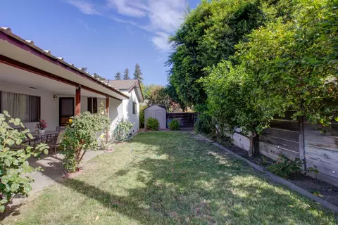 Exterior - 3324 Colonial Dr, Modesto, CA 95350 photo 5 of 7