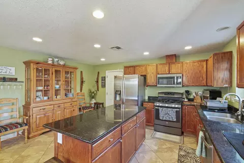Kitchen - 150 S Corinth Ave, Lodi, CA 95242 photo 5 of 5