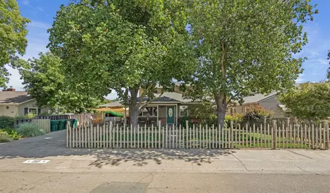 Exterior - 150 S Corinth Ave, Lodi, CA 95242 photo 3 of 10
