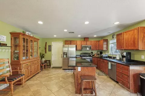 Kitchen - 150 S Corinth Ave, Lodi, CA 95242 photo 1 of 5