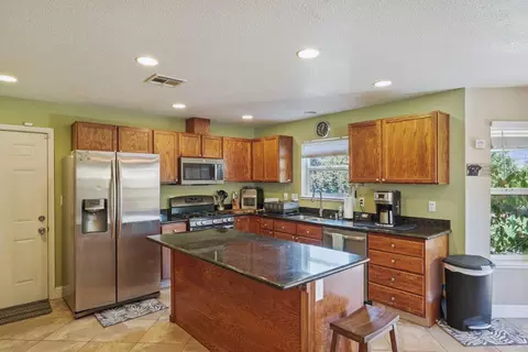 Kitchen - 150 S Corinth Ave, Lodi, CA 95242 photo 2 of 5