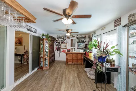 Entry Way - 404 W Rumble Rd, Modesto, CA 95350 photo 4 of 5