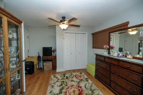 Bedroom - 404 W Rumble Rd, Modesto, CA 95350 photo 4 of 4