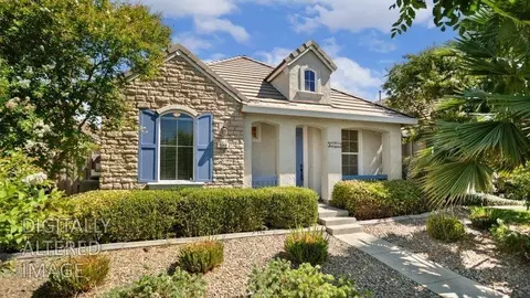 6044 Bridgecross Dr, Sacramento, CA 95835