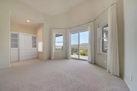 Bedroom - 2016 Oak Creek Dr, Copperopolis, CA 95228 photo 5 of 9