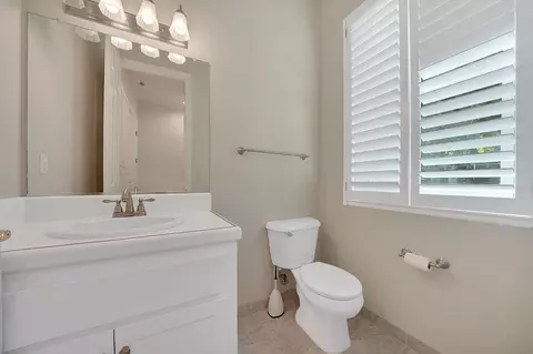 Bath - 2016 Oak Creek Dr, Copperopolis, CA 95228 photo 1 of 3