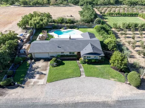 View/Area - 6400 Bearden Ln, Modesto, CA 95357 photo 2 of 7