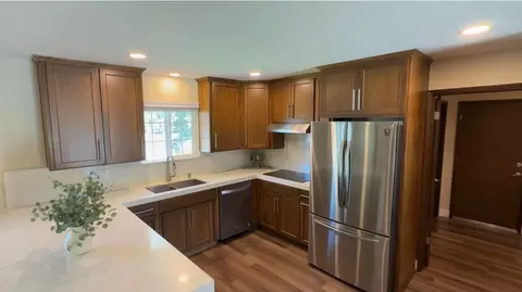 Kitchen - 6400 Bearden Ln, Modesto, CA 95357 photo 7 of 11
