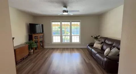 Living - 6400 Bearden Ln, Modesto, CA 95357 photo 7 of 10