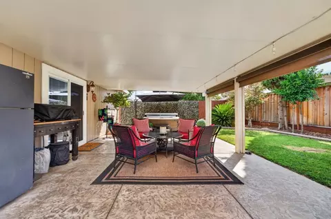Exterior - 6005 Tree Line Ct, Orangevale, CA 95662 photo 12 of 24