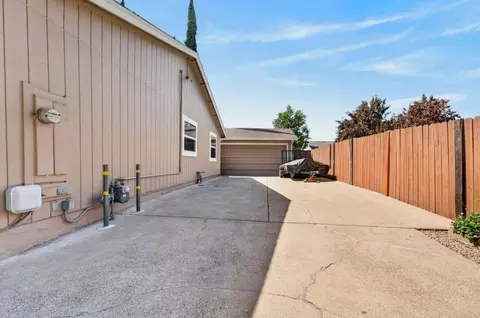 Exterior - 6005 Tree Line Ct, Orangevale, CA 95662 photo 23 of 24