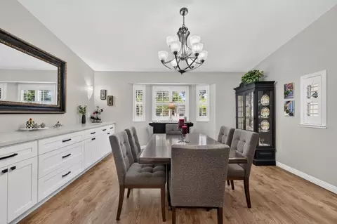 Dining - 6005 Tree Line Ct, Orangevale, CA 95662 photo 5 of 7