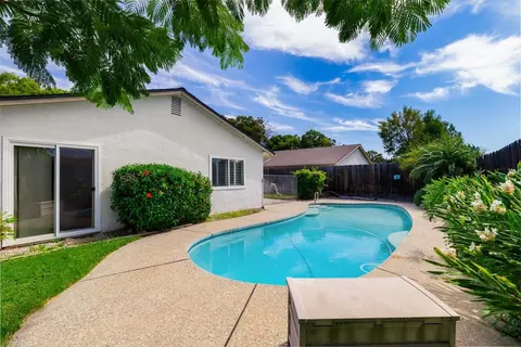 Exterior - 875 Joranollo Dr, Tracy, CA 95376 photo 12 of 13