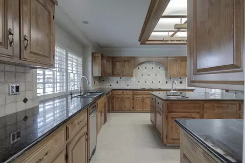 Kitchen - 2500 Barola Ln, Modesto, CA 95356 photo 1 of 7