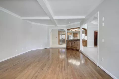 Living - 2500 Barola Ln, Modesto, CA 95356 photo 9 of 10