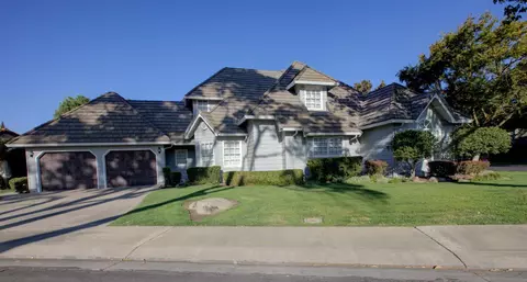 Exterior - 2500 Barola Ln, Modesto, CA 95356 photo 7 of 16