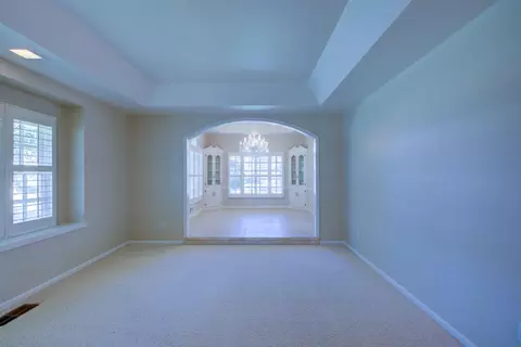 Living - 2500 Barola Ln, Modesto, CA 95356 photo 1 of 10