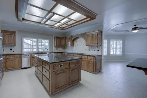 Kitchen - 2500 Barola Ln, Modesto, CA 95356 photo 7 of 7