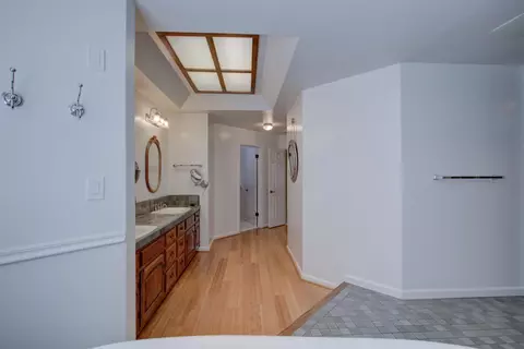 Entry Way - 2500 Barola Ln, Modesto, CA 95356 photo 6 of 7