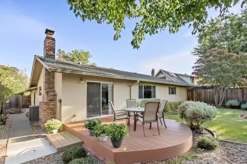 Exterior - 2718 Adrian Dr, Davis, CA 95618 photo 4 of 13
