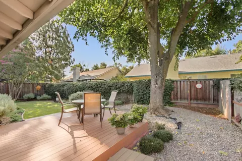 Exterior - 2718 Adrian Dr, Davis, CA 95618 photo 2 of 13