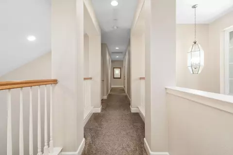 Entry Way - 2454 Kaweah Ave, Clovis, CA 93619 photo 4 of 4