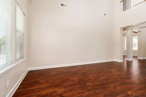 Living - 2454 Kaweah Ave, Clovis, CA 93619 photo 4 of 13