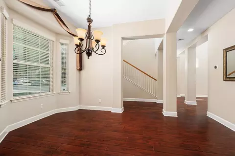 Living - 2454 Kaweah Ave, Clovis, CA 93619 photo 8 of 13