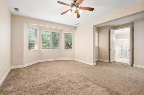 Bedroom - 2454 Kaweah Ave, Clovis, CA 93619 photo 3 of 8