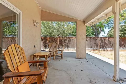 Exterior - 1890 Ashland Dr, Tracy, CA 95376 photo 3 of 5