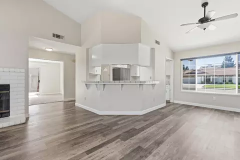 Living - 1890 Ashland Dr, Tracy, CA 95376 photo 1 of 4