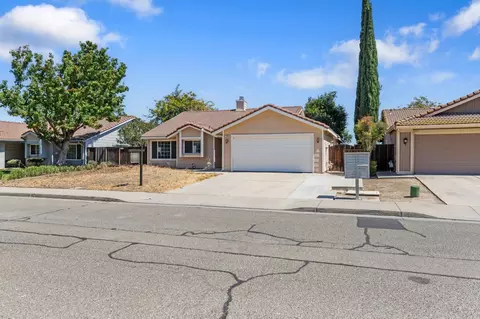 Exterior - 1890 Ashland Dr, Tracy, CA 95376 photo 2 of 5